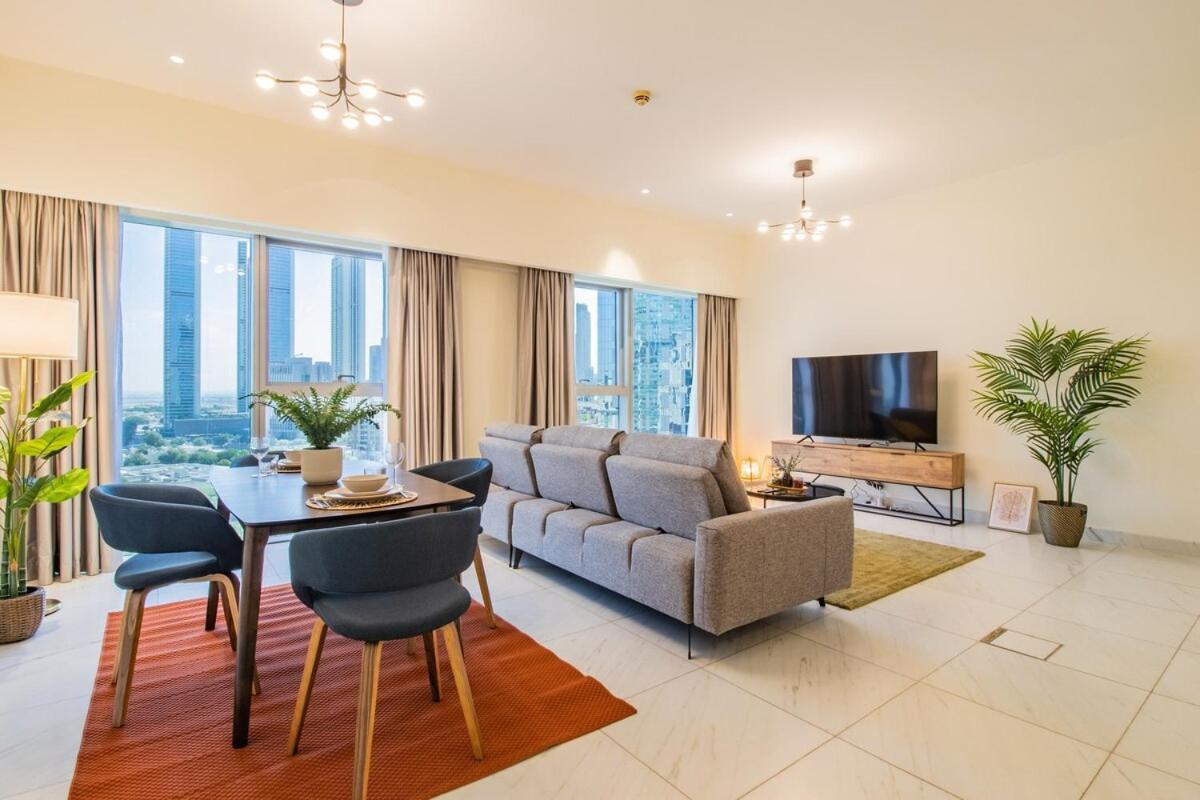 Park Tower Difc - 10 Minutes Walk To Metro - Spacious 1bdr Apartment *
